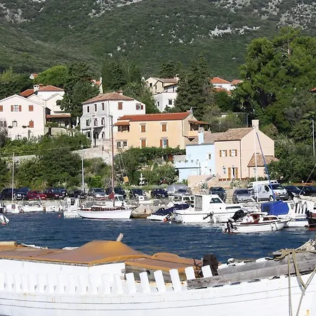 Pegla * 内里吉恩