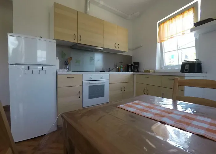 Pegla Apartmán Nerezine