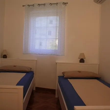 Pegla Appartement Nerezine